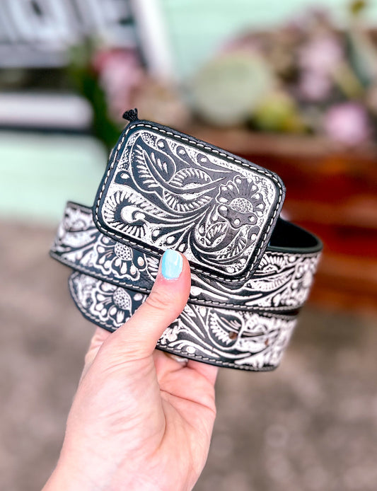 Desert Silver Moon Belt