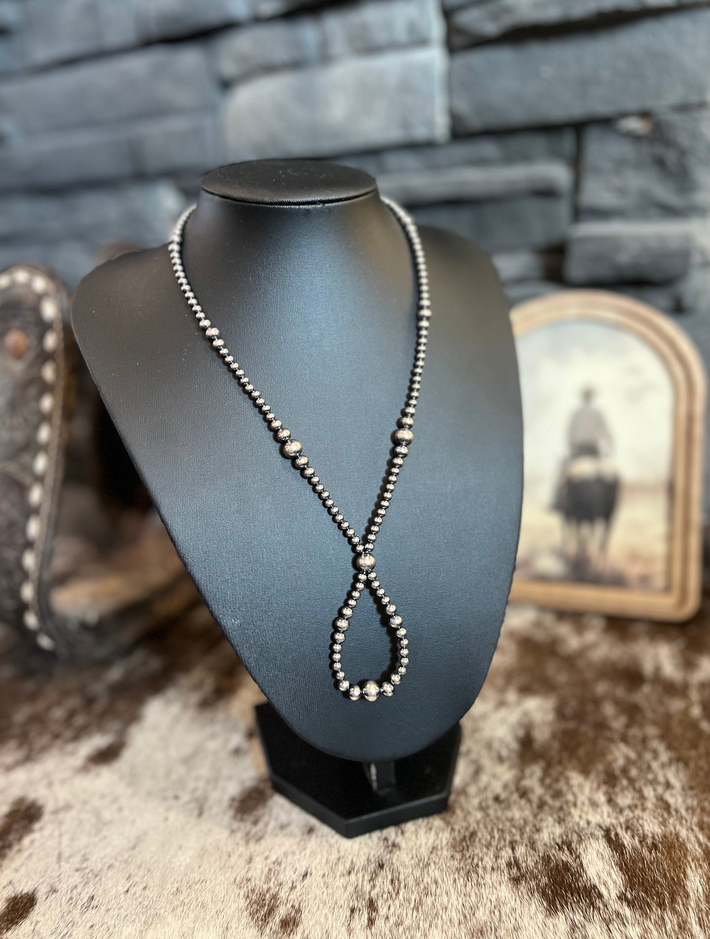 The Gathering Loop Necklace