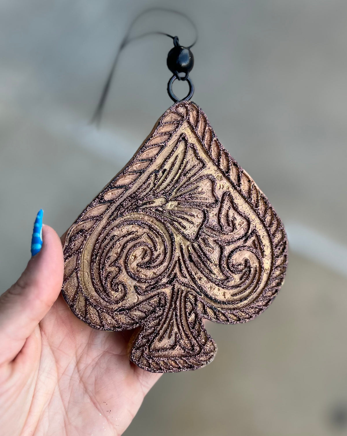 Tooled Spade Freshie-Black Spur