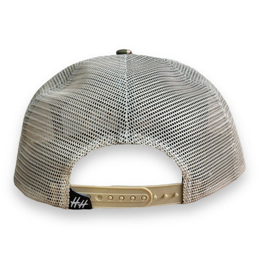 7 Panel Bass - Field Camo