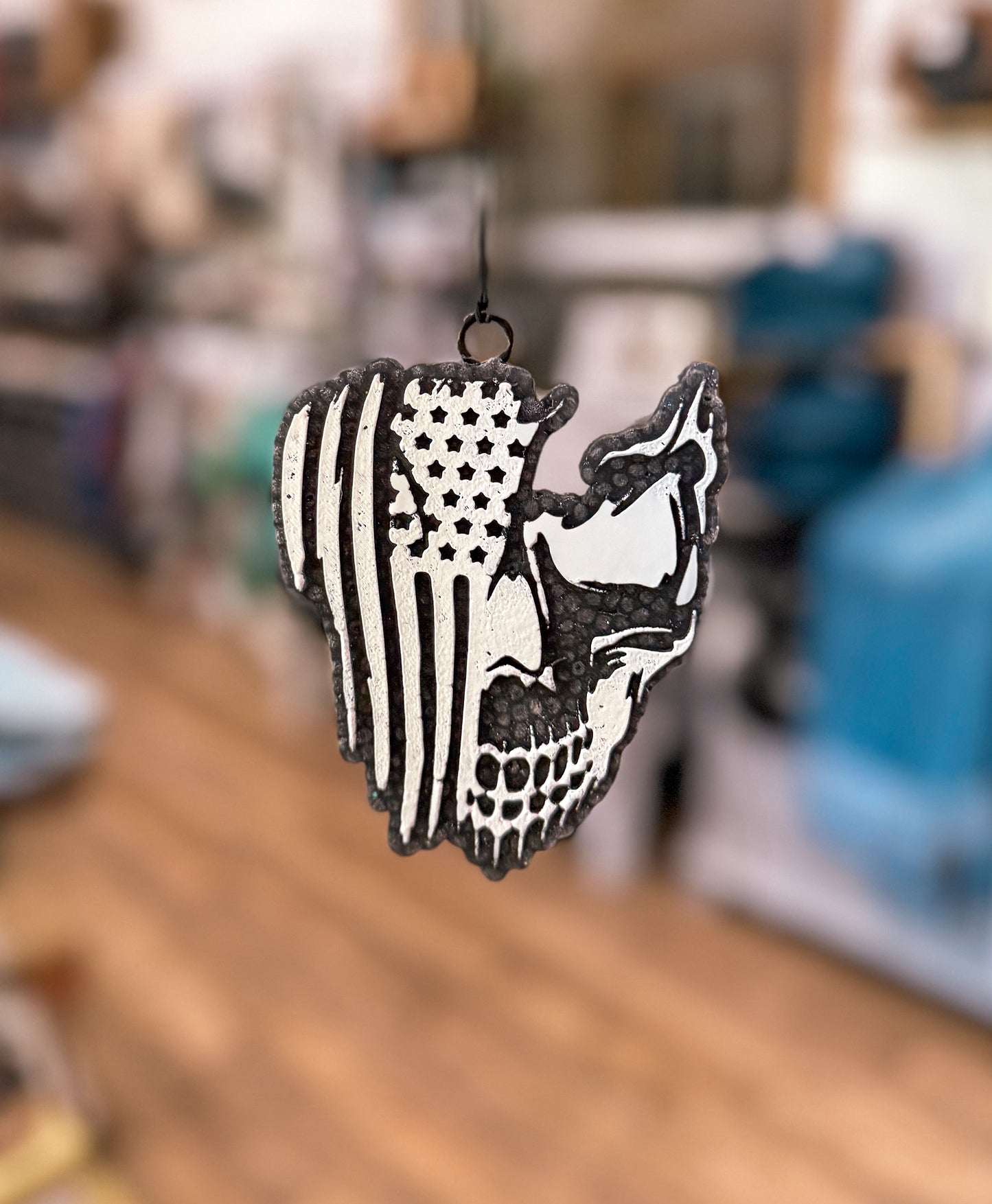 Skull Flag Freshie- Mahogany Teakwood