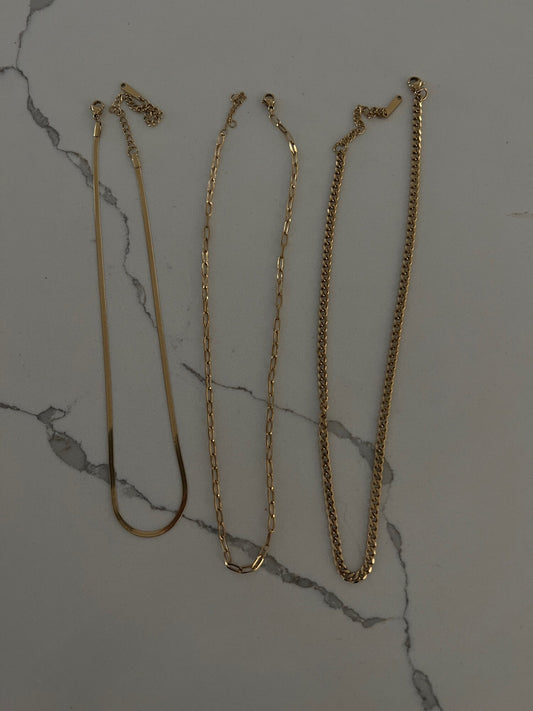 Dainty Chain Gold Necklace