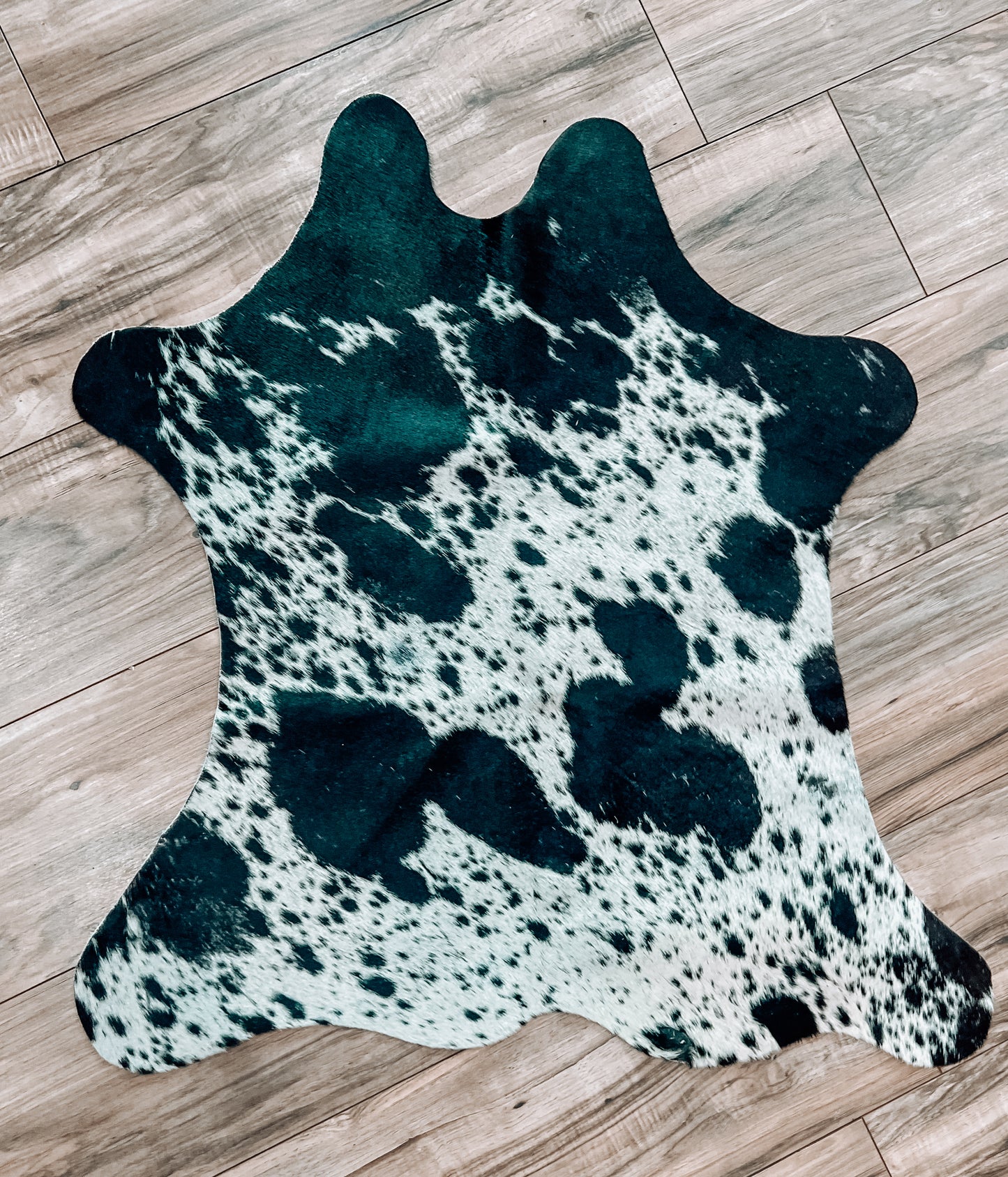 Black & White Spotted Calf Rug