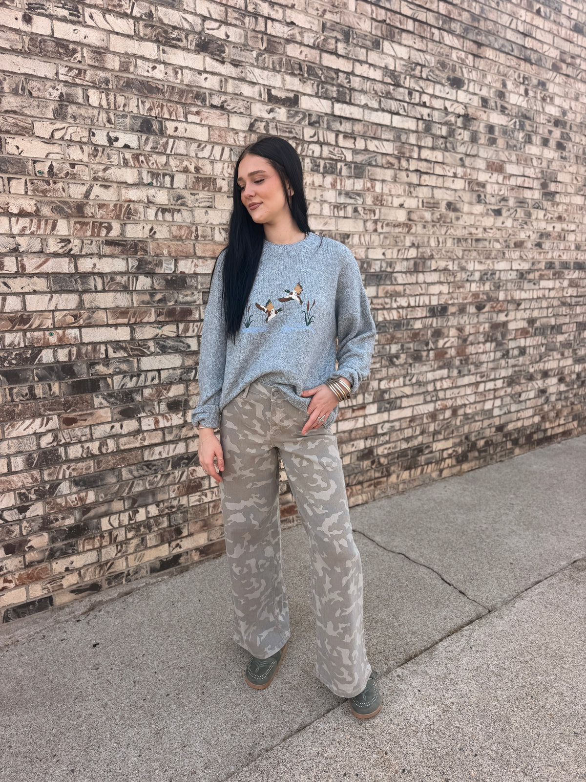 The Baylor Sweater * Grey