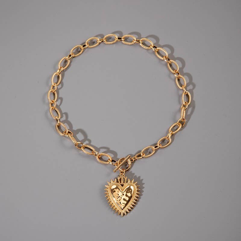 Spiked Heart Chunky Chain Toggle Necklace