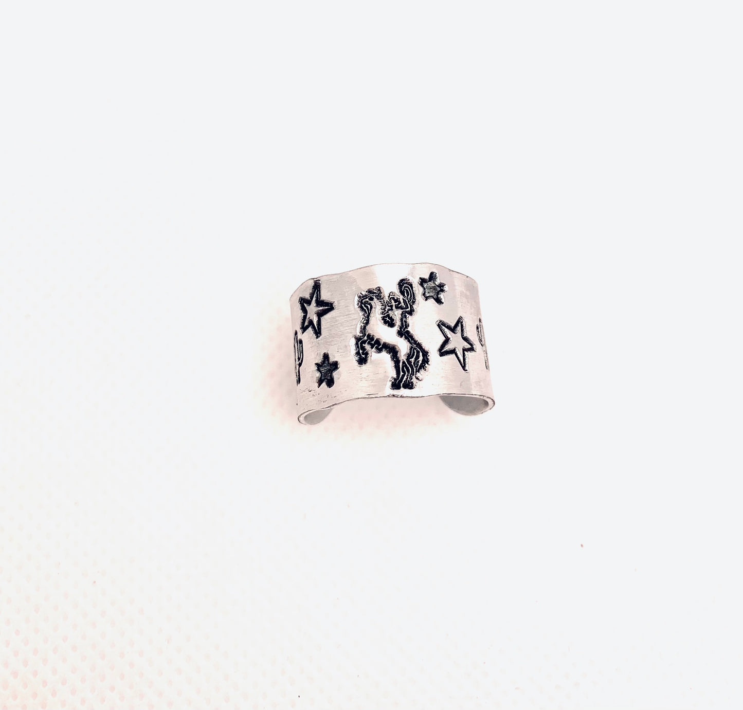 Bronc Chaos Wide Ring