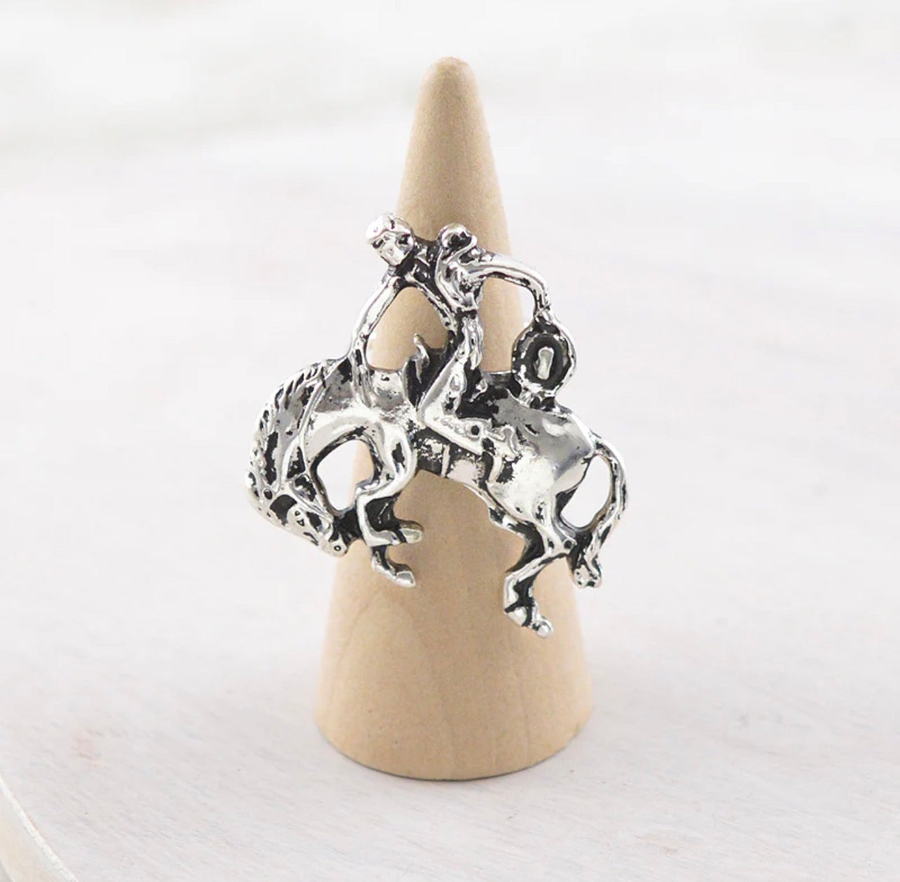 Bronc Ring