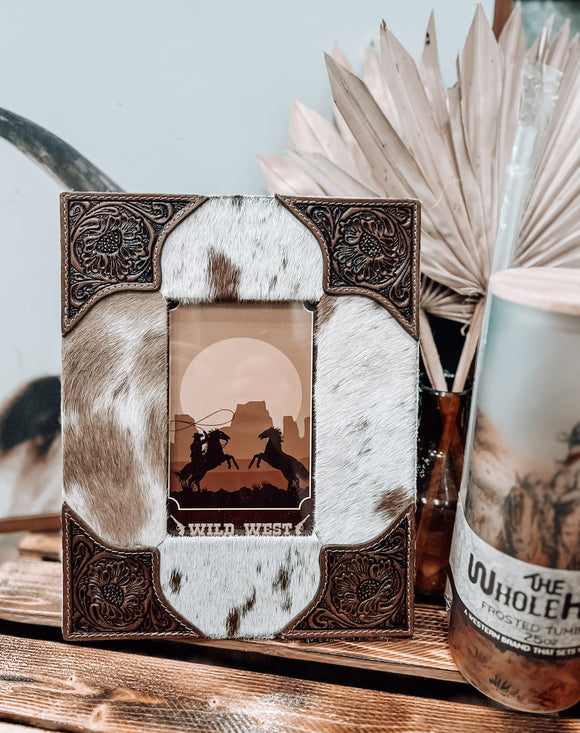 Tumbleweed Trail Picture Frame *Brown & White