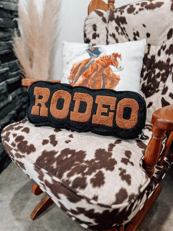 Rodeo Ready Pillow *Saddle