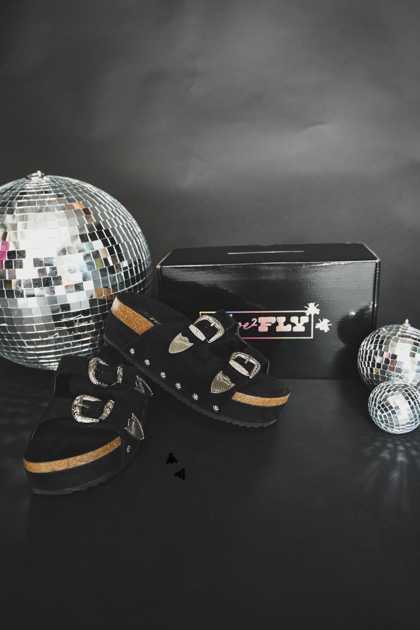 The Platinum Buckle Sandal *Lux