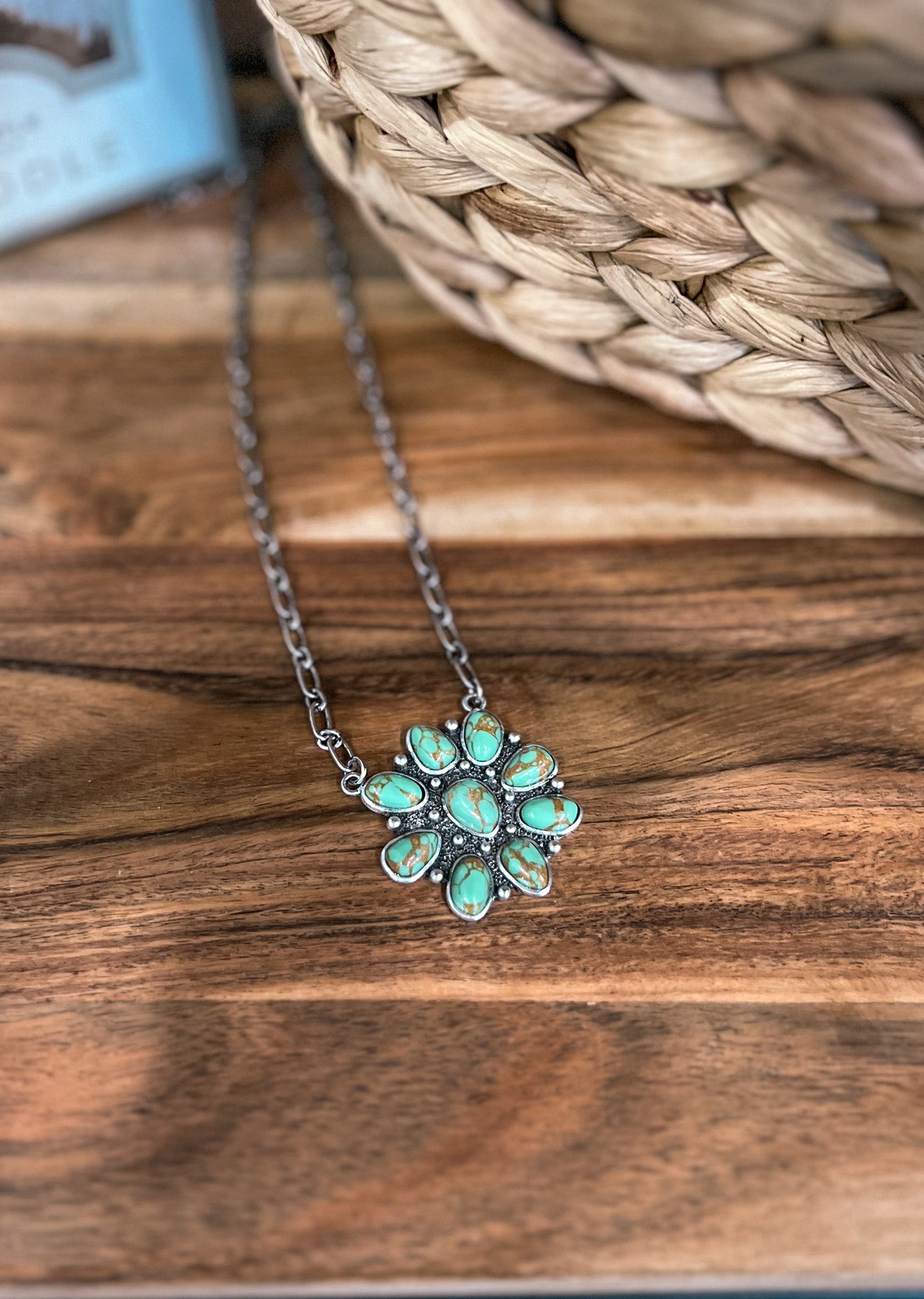 Cluster Paper Clip Chain Necklace