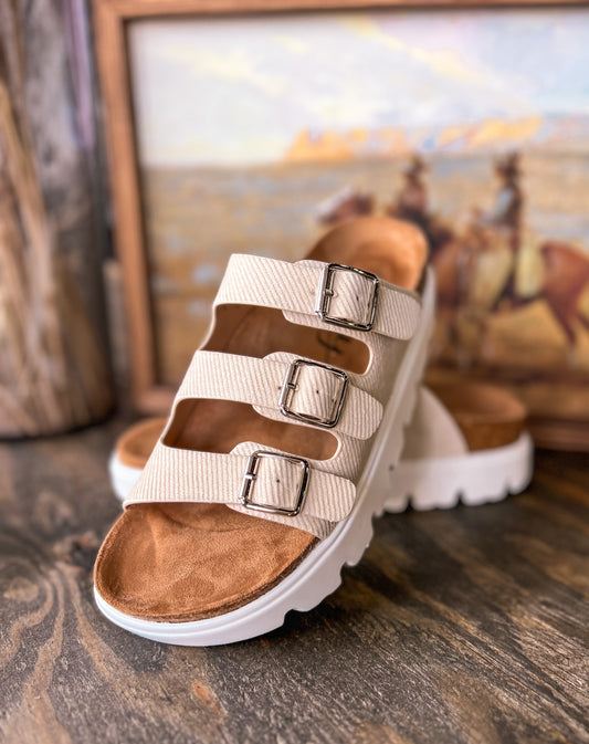 The Plaza Buckle Sandal *Cream