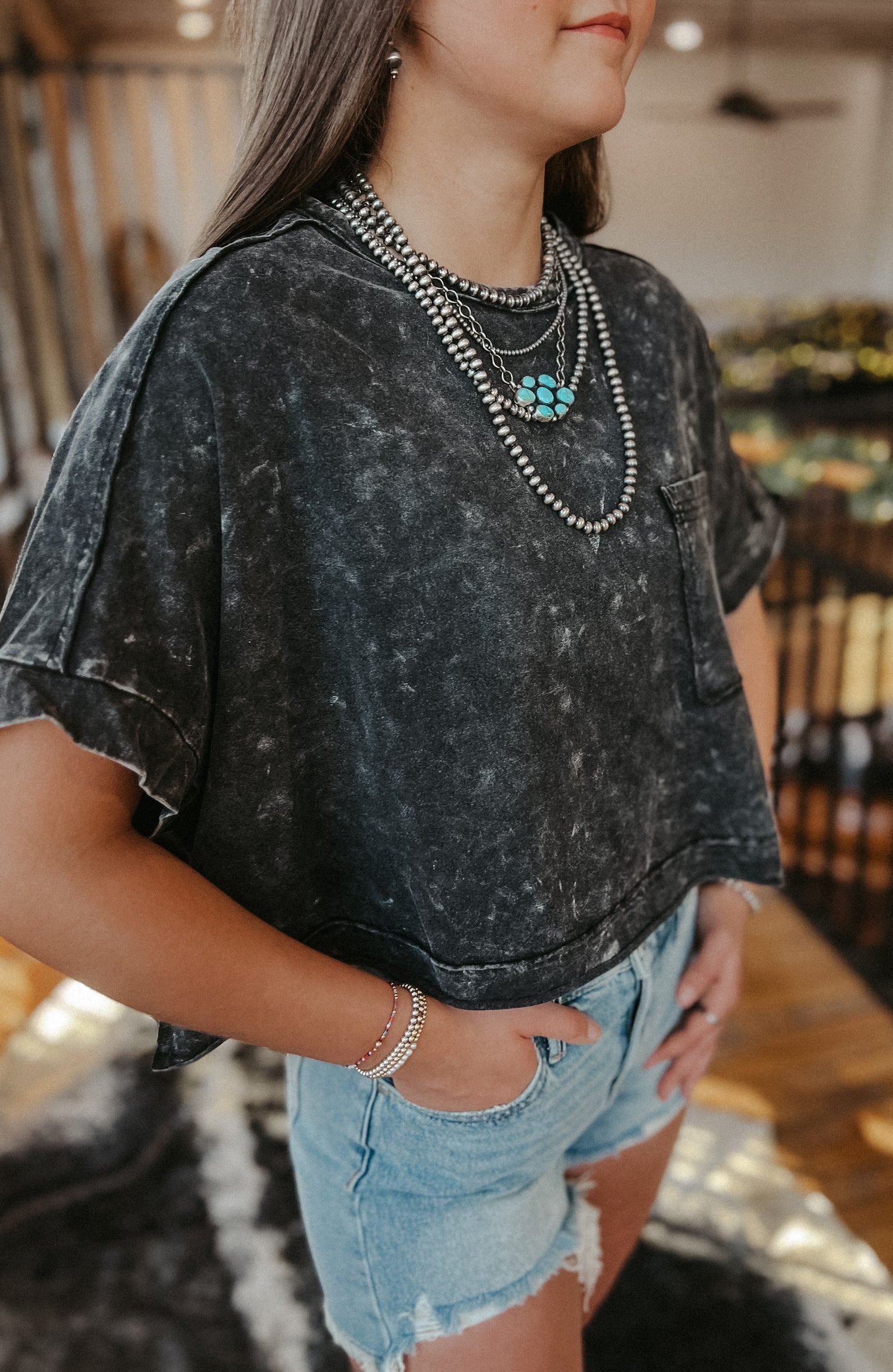 The Brynn Oversized Crop *Black