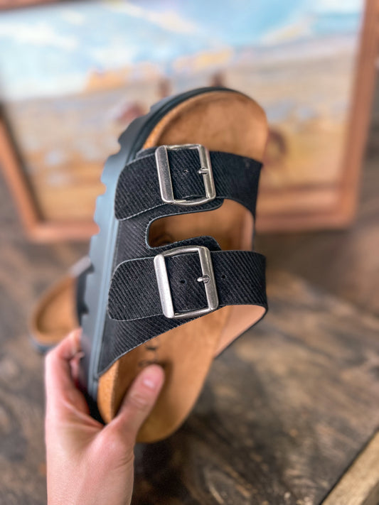 The Jazmin Platform Sandals *Black