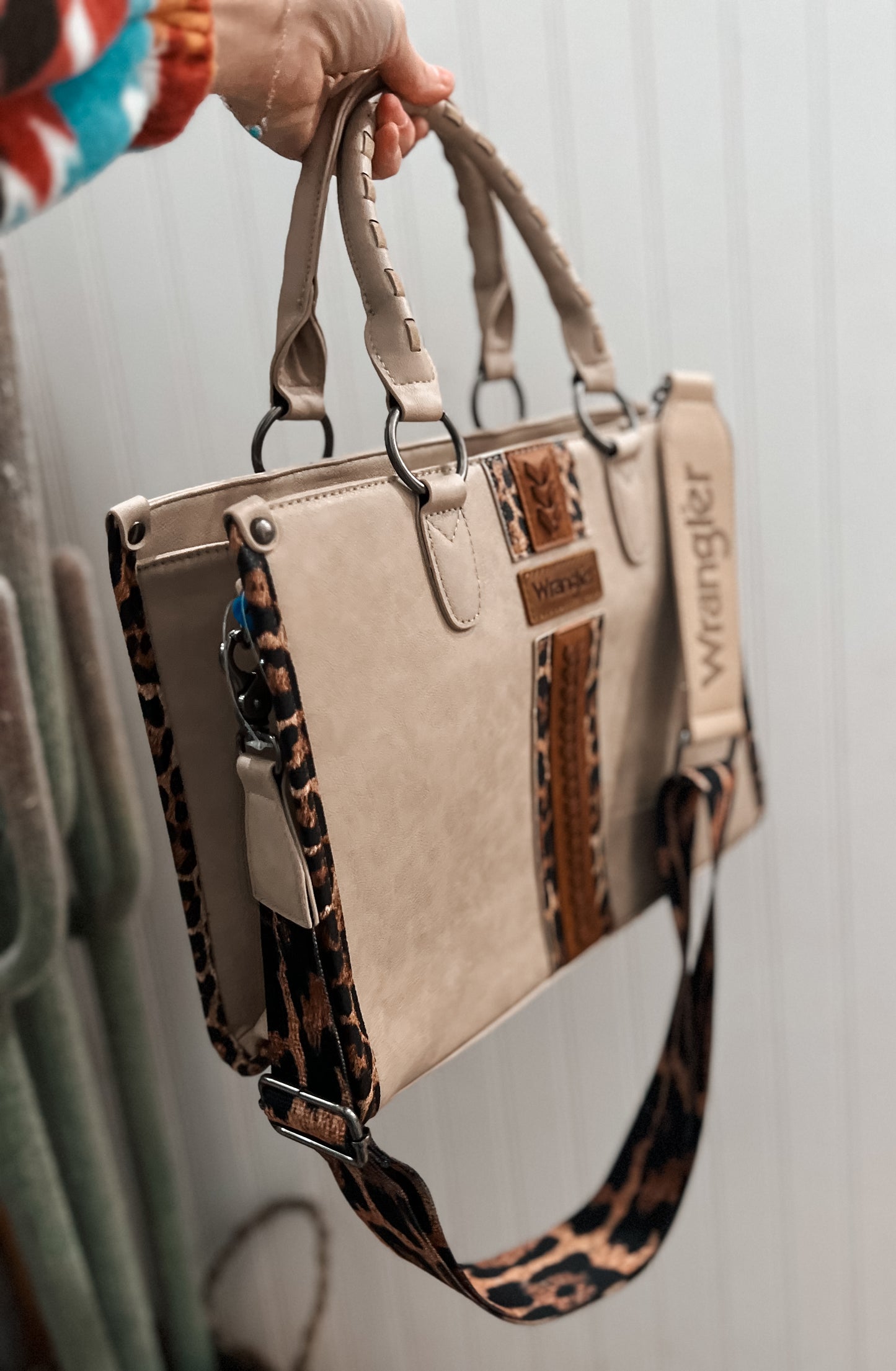 Wrangler Leopard Small Tote/Crossbody *Khaki