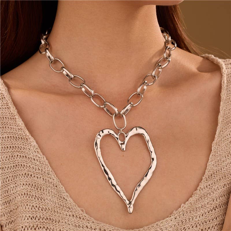 Statement Hammered Open Heart Necklace *Silver