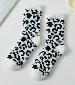 Leopard Fuzzy Socks *White/ Black