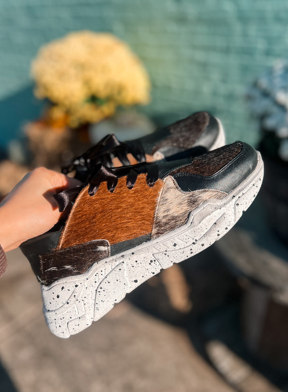 Larry Cowhide Sneaker