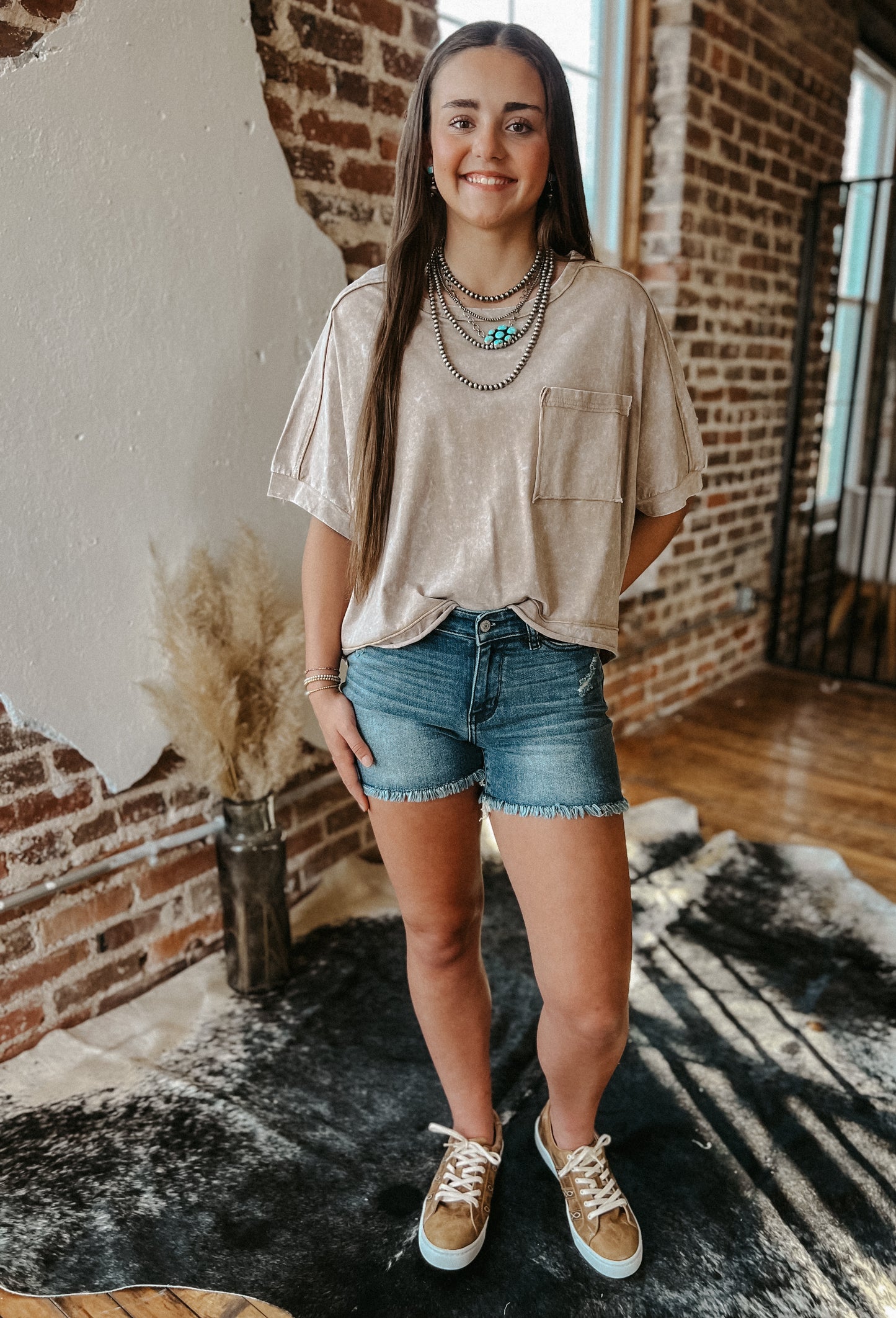 The Brynn Oversized Crop *Taupe