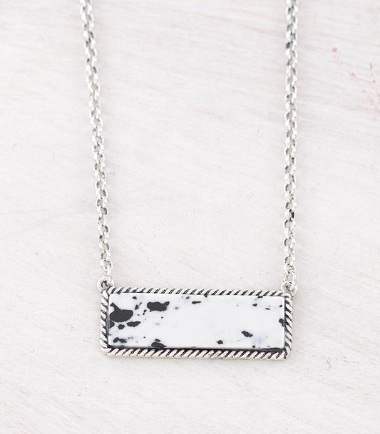 Semi Stone Bar Necklace