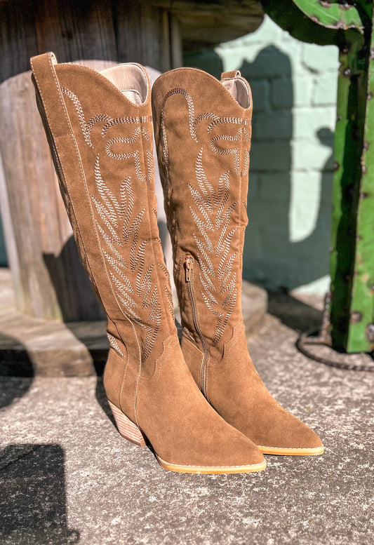 Bronco Cowboy Boots