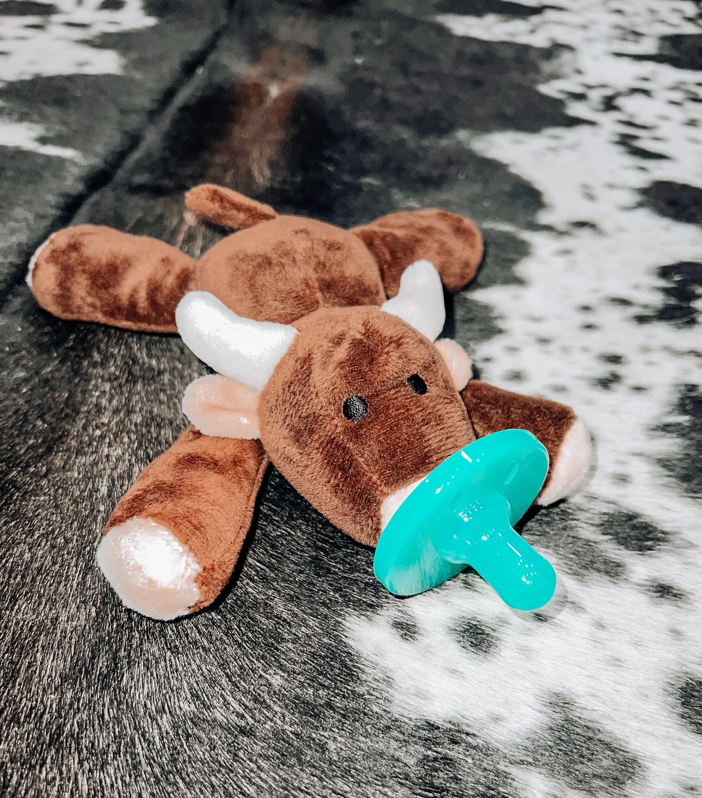 Punchy Animal Paci