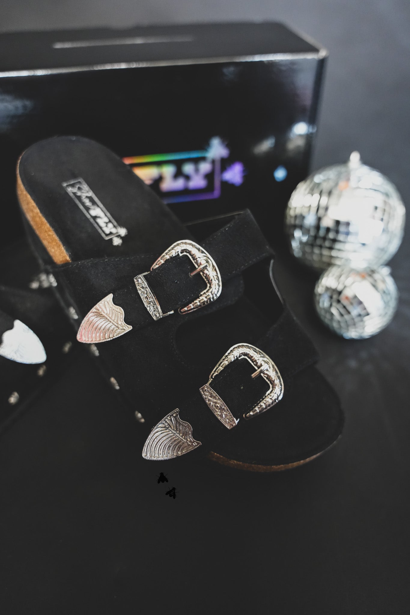 The Platinum Buckle Sandal *Lux