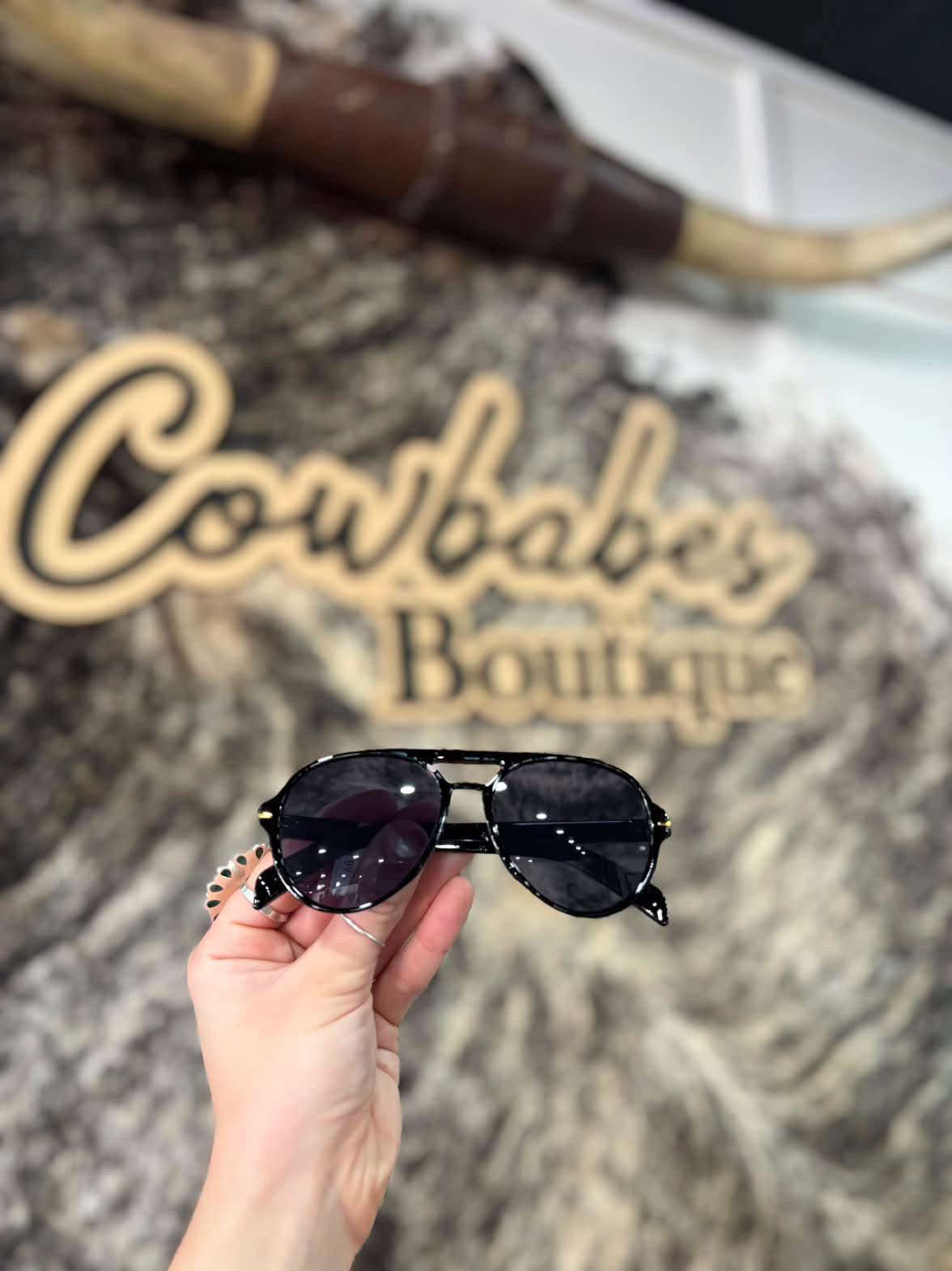 Classic Oversized Frame Sunglasses