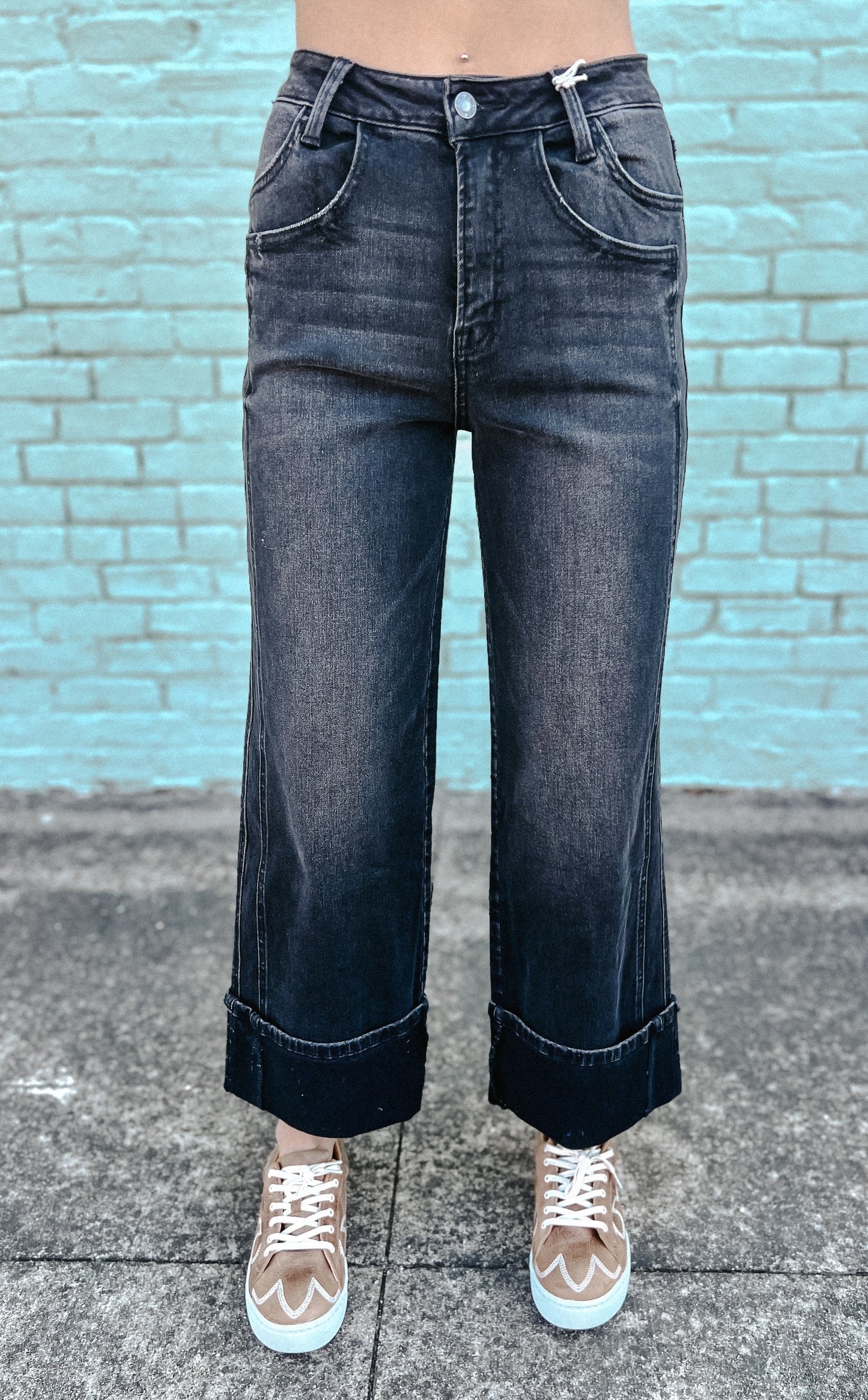 Kris Baggy Cuffed Jeans
