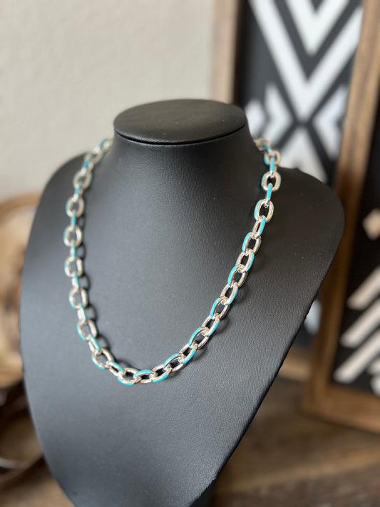 The Lilly Necklace