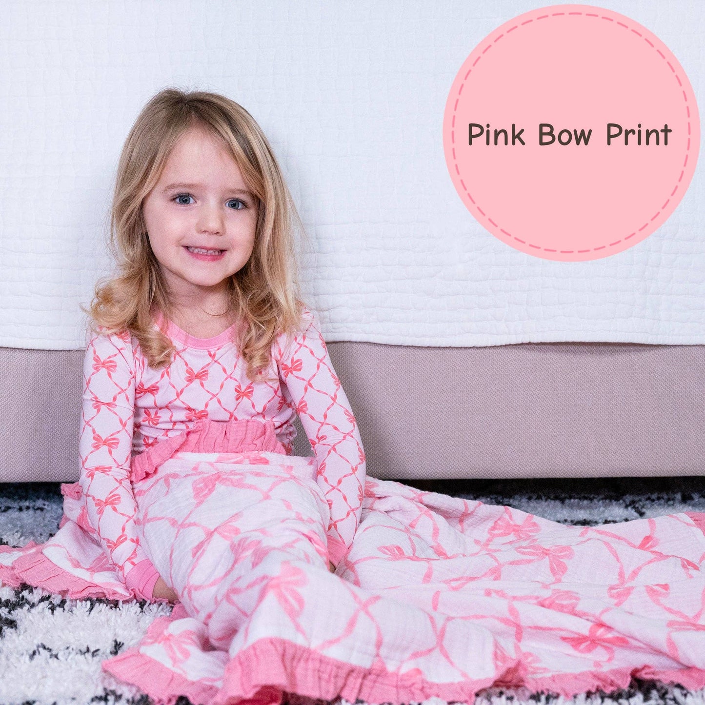 Beautiful Bows Muslin Quilt Baby & Kids Ruffle Blanket