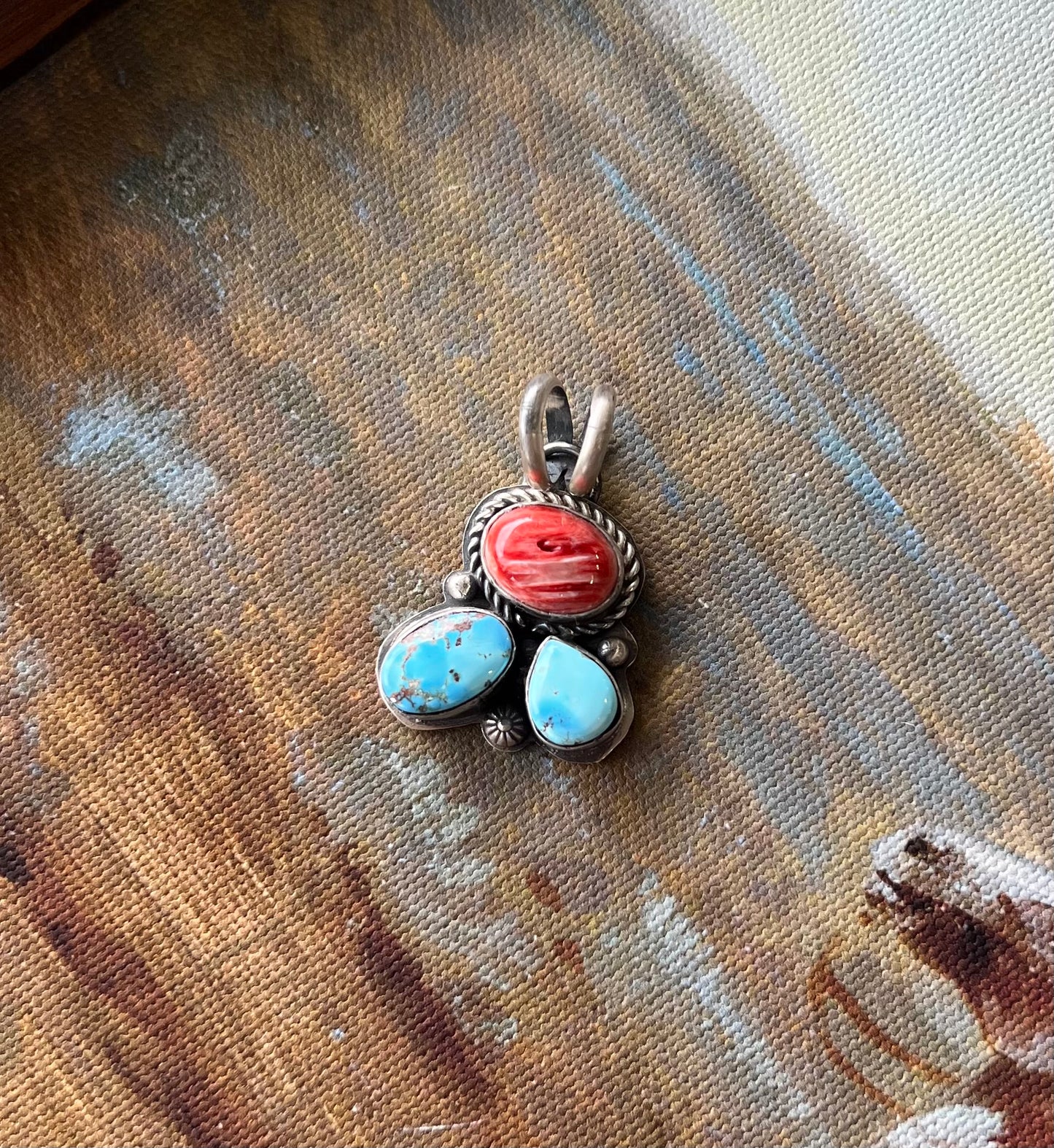 The Reba 3 Stone Pendant