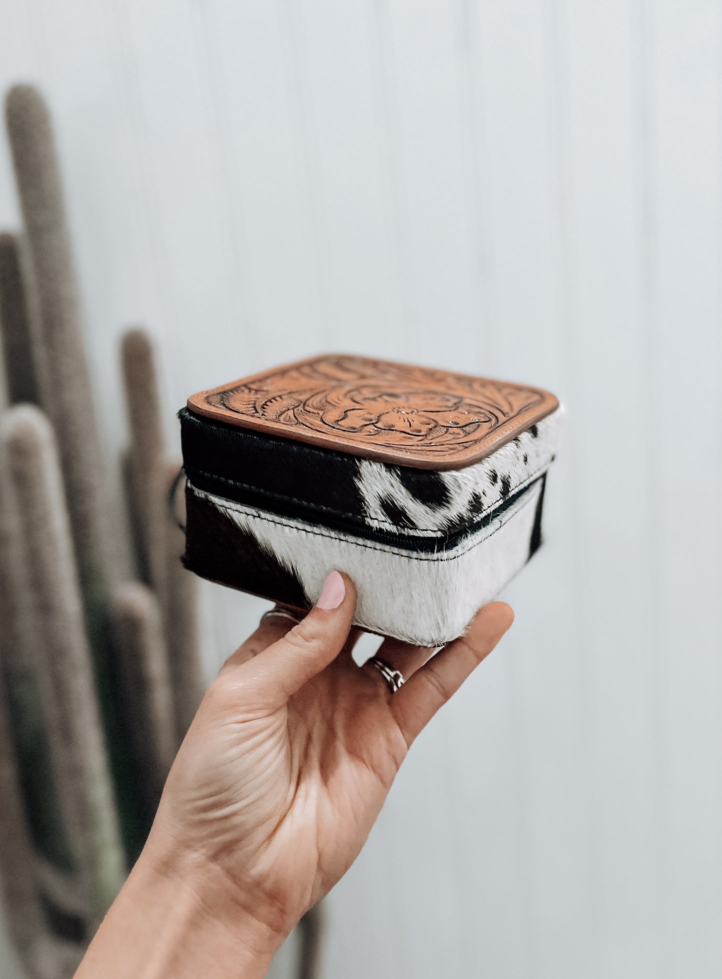 Tilly Bluff Mini Travel Jewelry Box