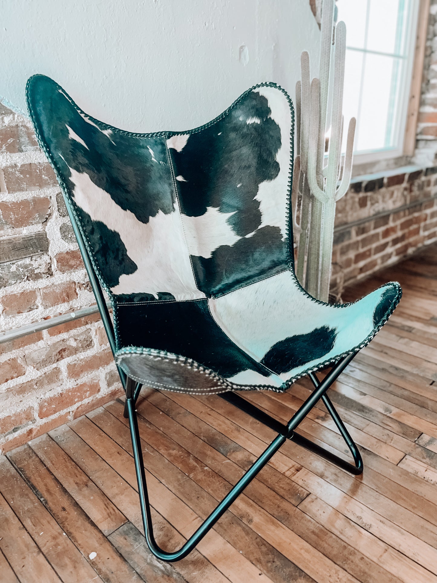 Cowhide Butterfly Chair *Black