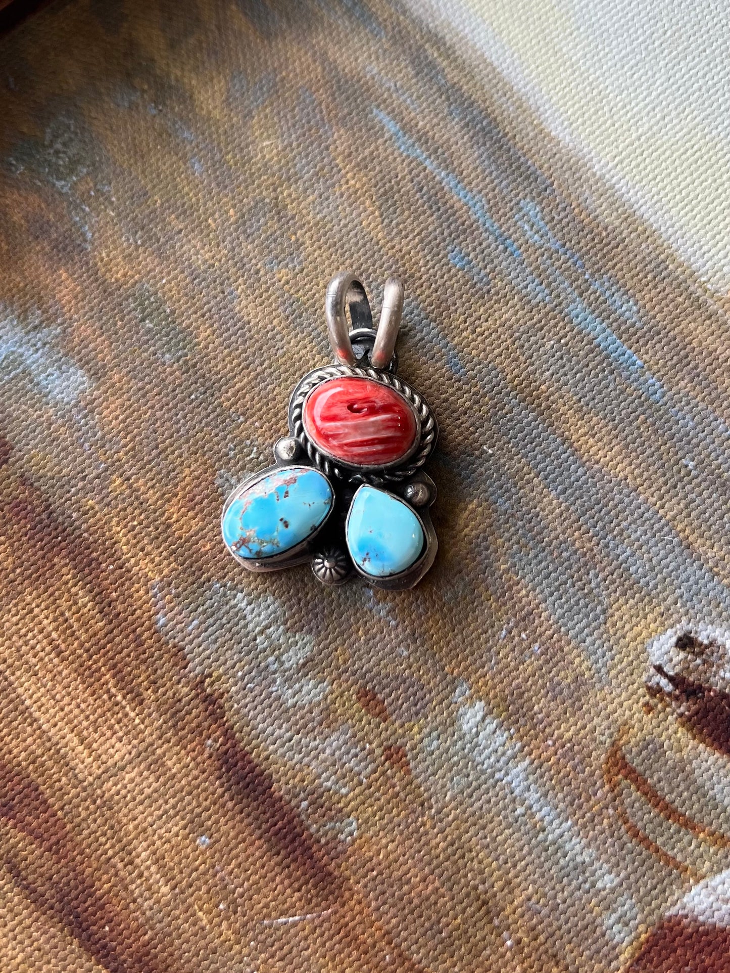 The Reba 3 Stone Pendant