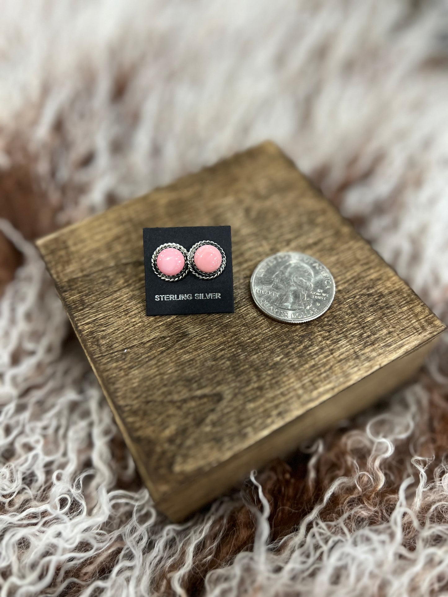 Pink Conch Stud Earrings