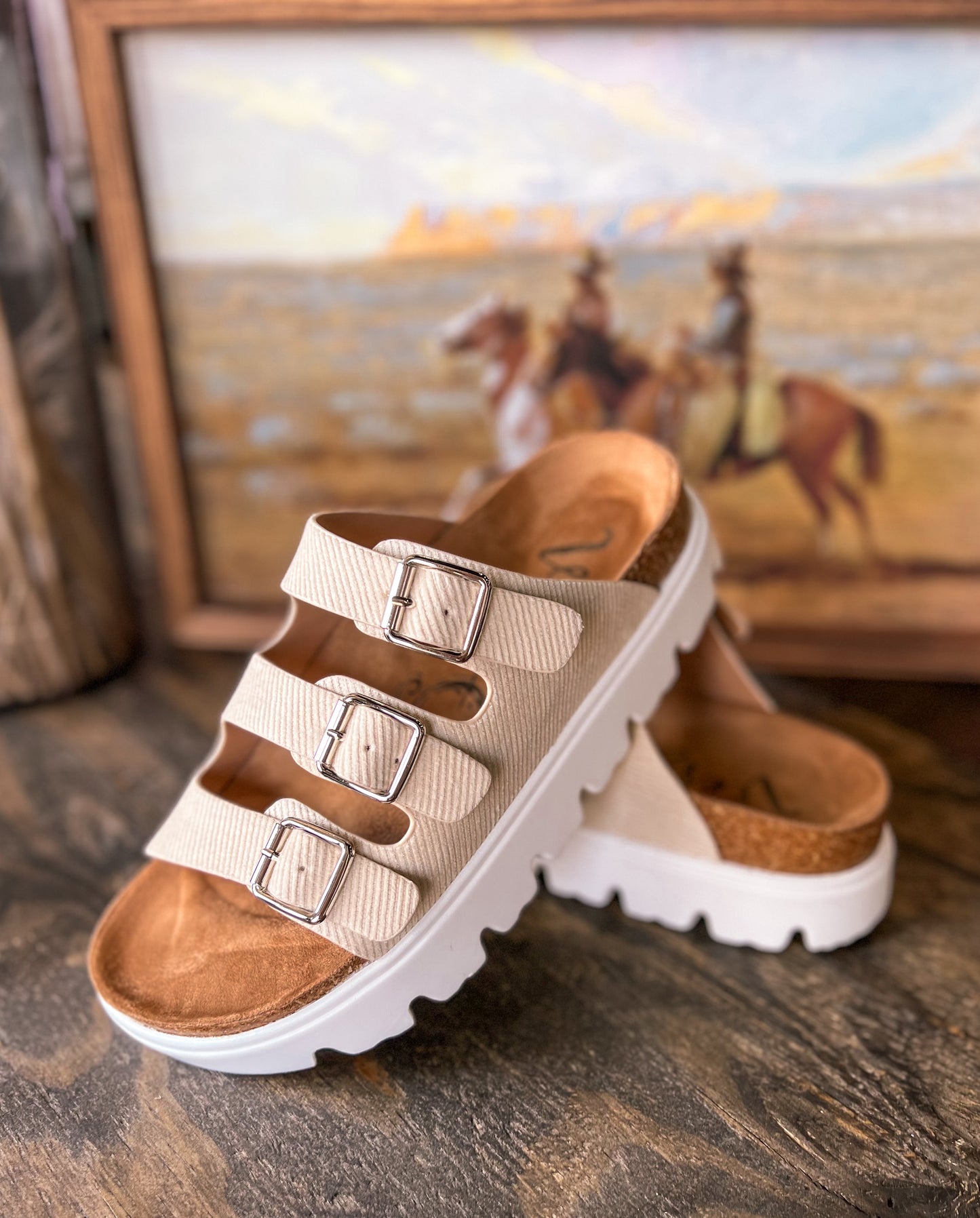 The Plaza Buckle Sandal *Cream