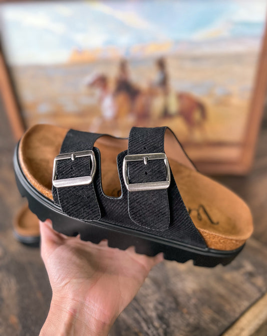 The Jazmin Platform Sandals *Black
