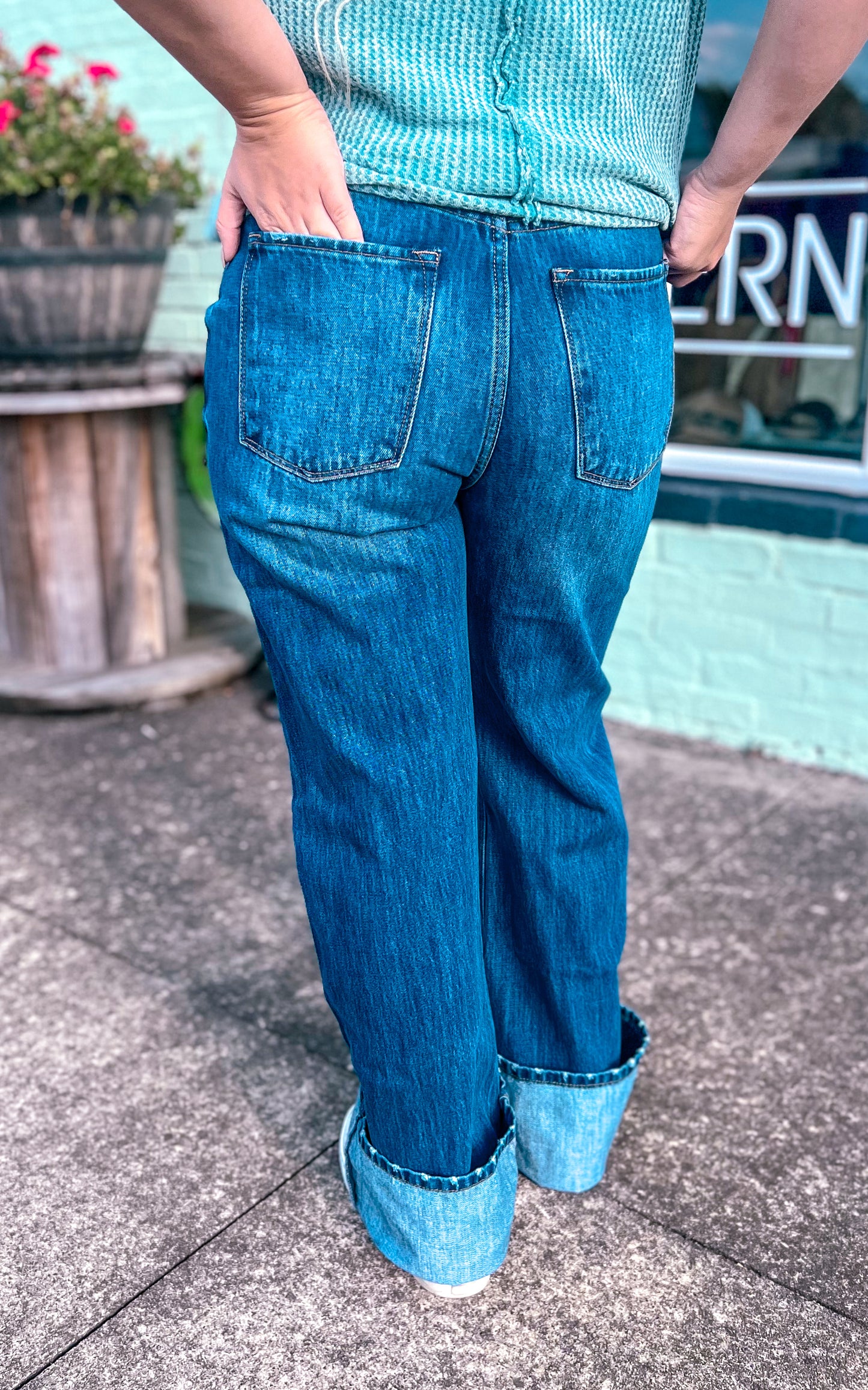 Georgia 90’s Flare