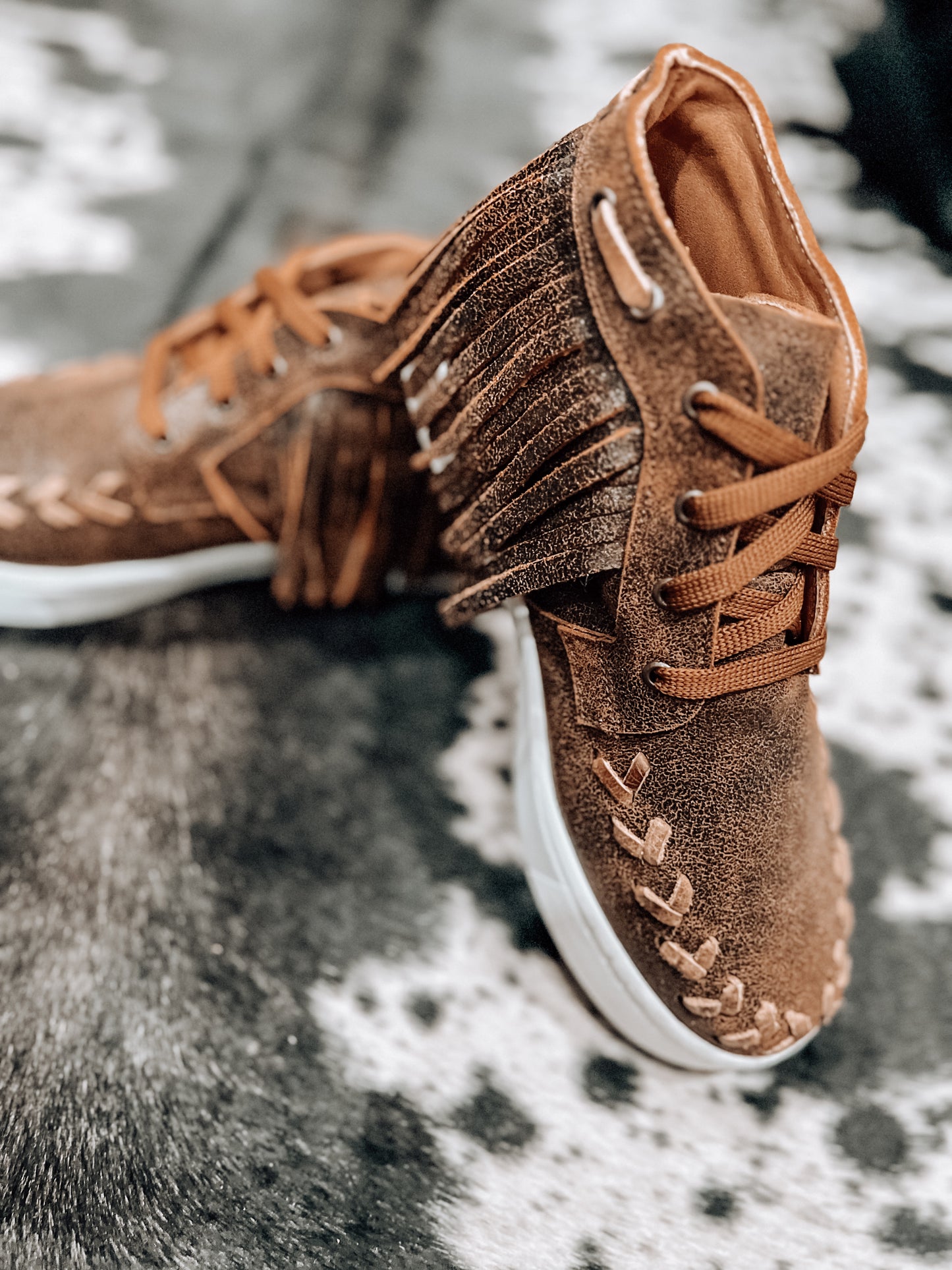 Cheyenne Leather Fringe Sneakers
