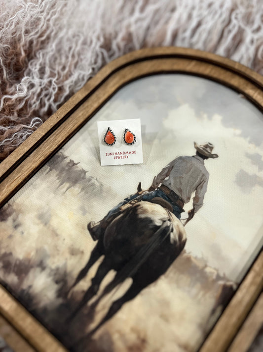 Spiny Teardrop Studs