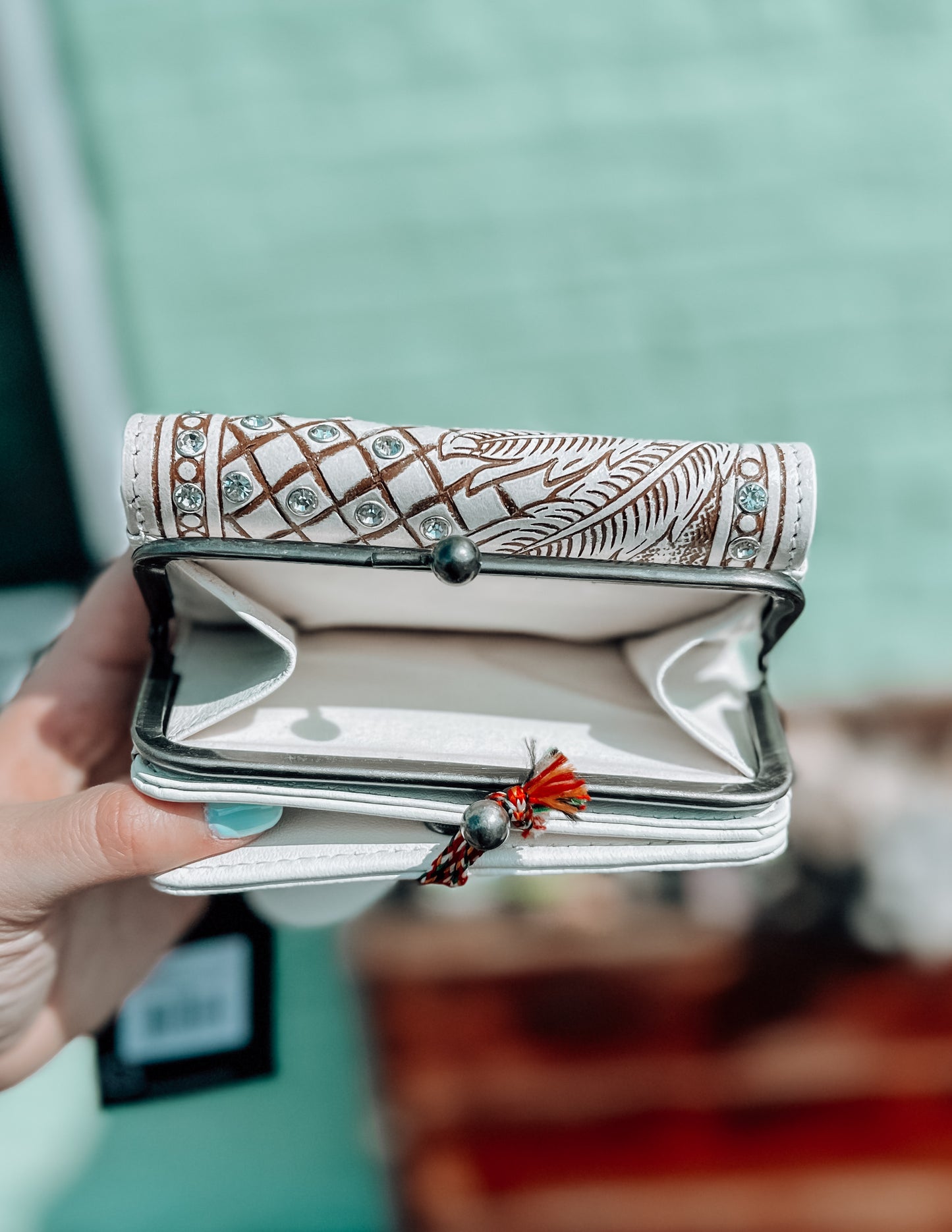 Sparkling Desert Moon Coin Purse In Chocolate White