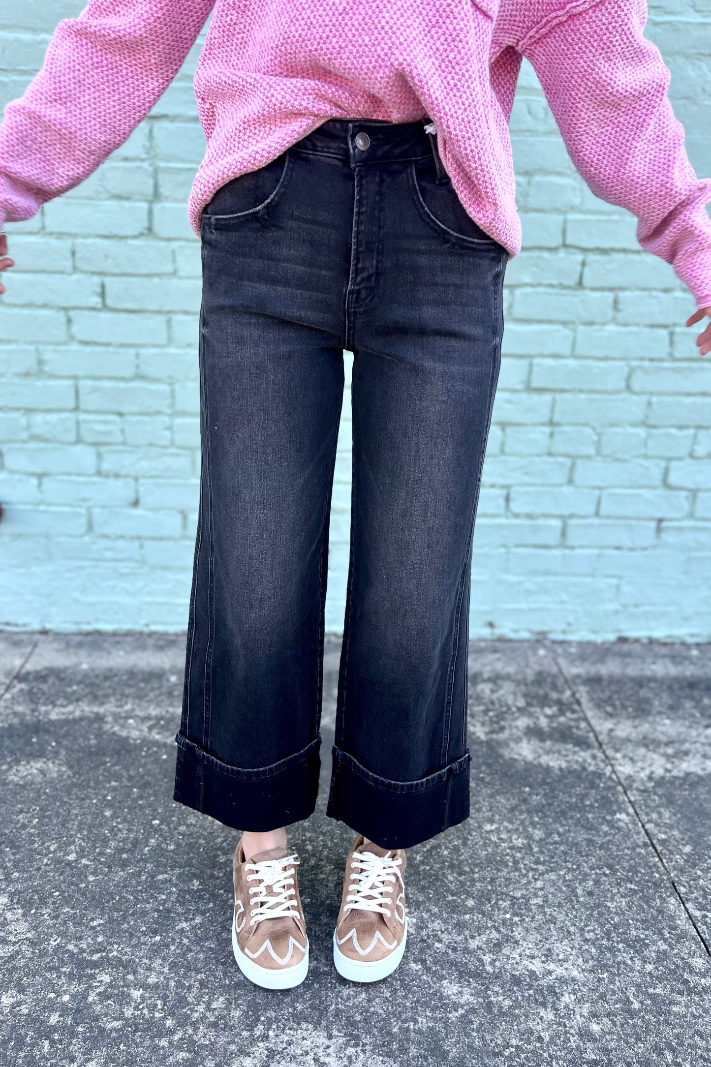Kris Baggy Cuffed Jeans