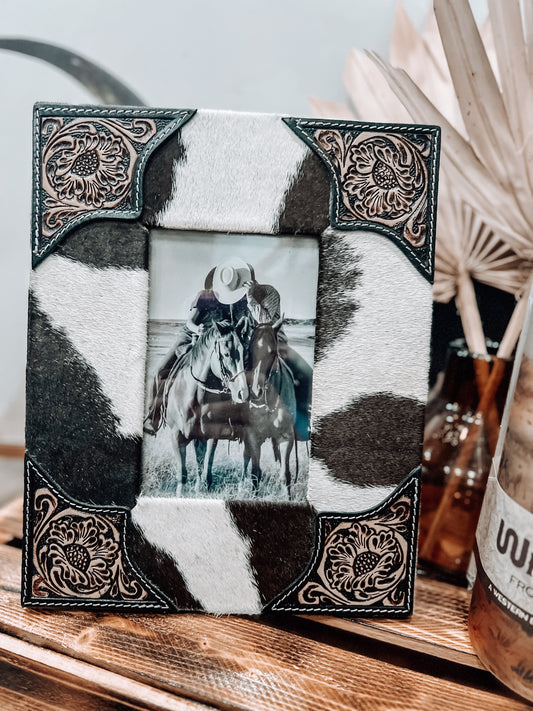 Tumbleweed Trail Picture Frame *Black & White