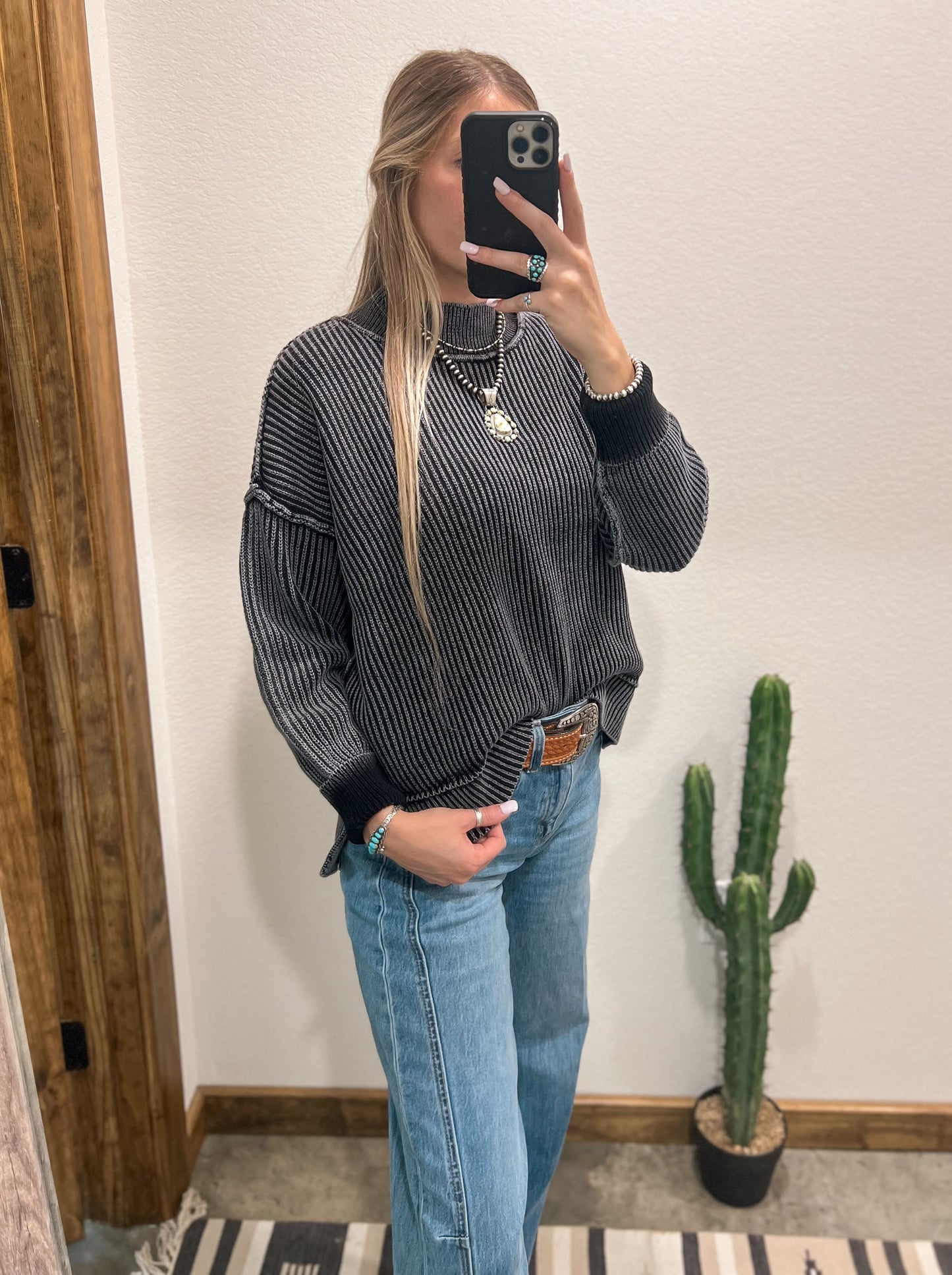 Lenna Oversized Sweater *Black