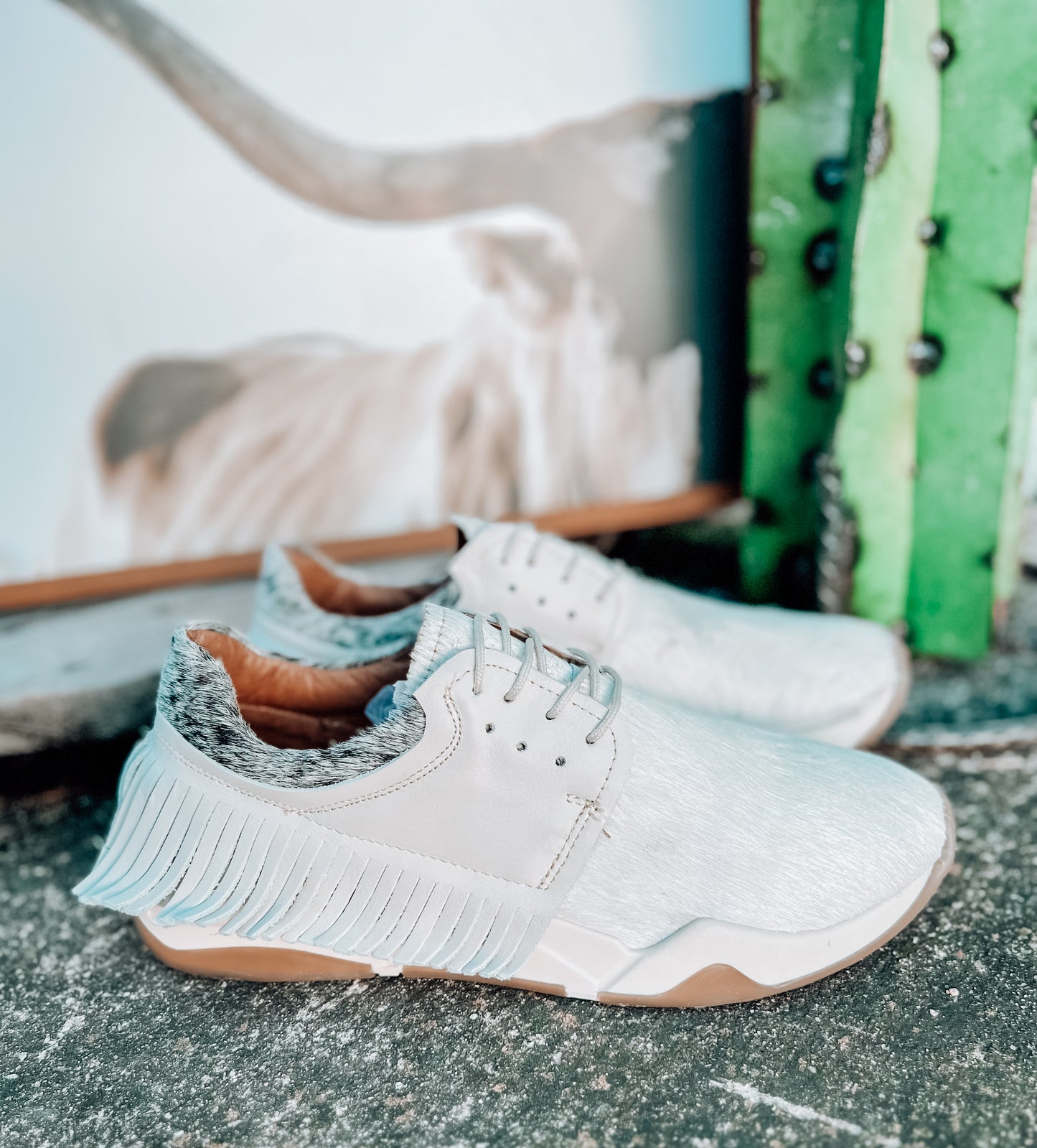 The Morgan Sneakers Size 9