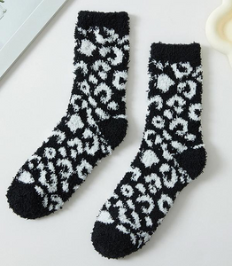 Leopard Fuzzy Socks *Black