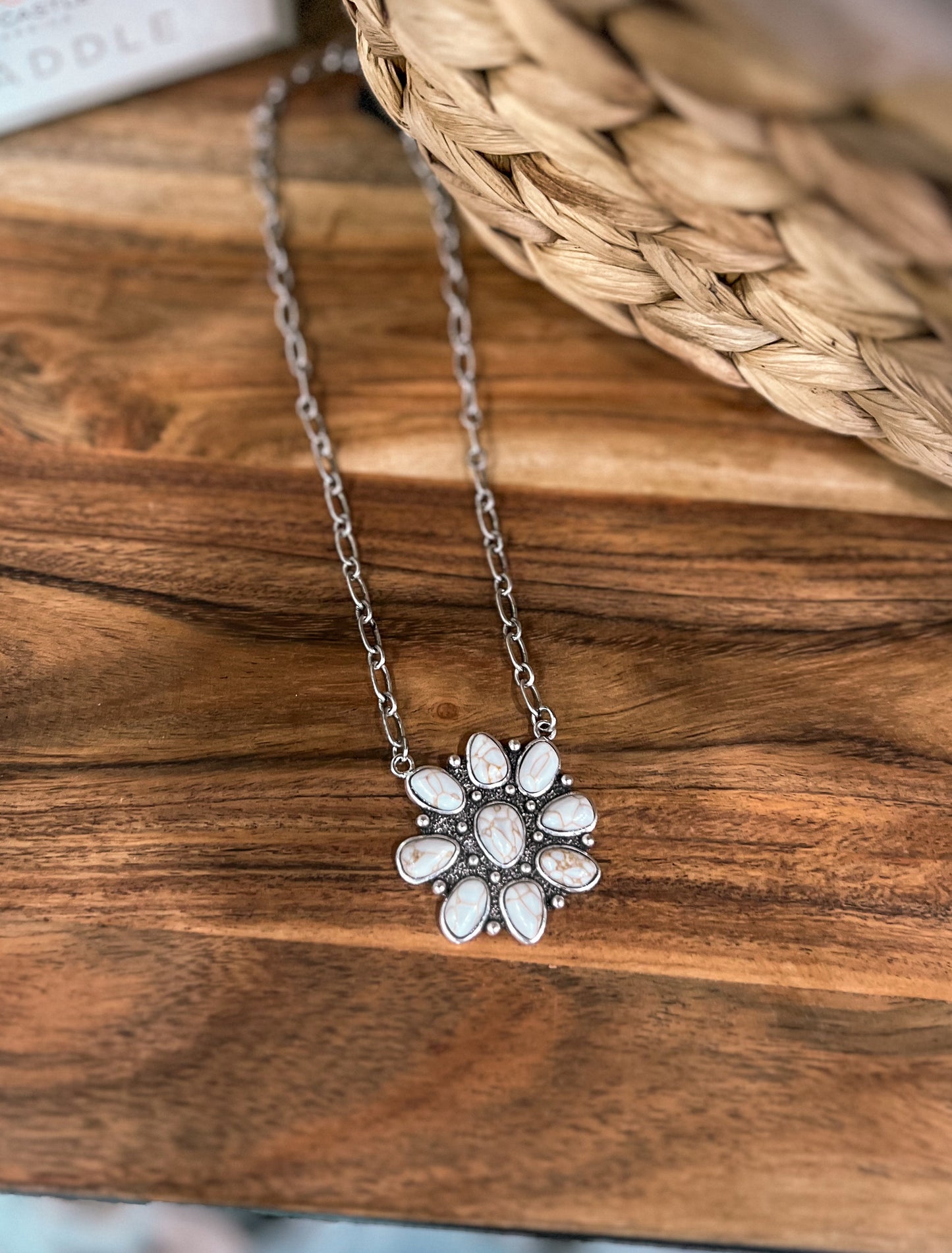 Cluster Paper Clip Chain Necklace