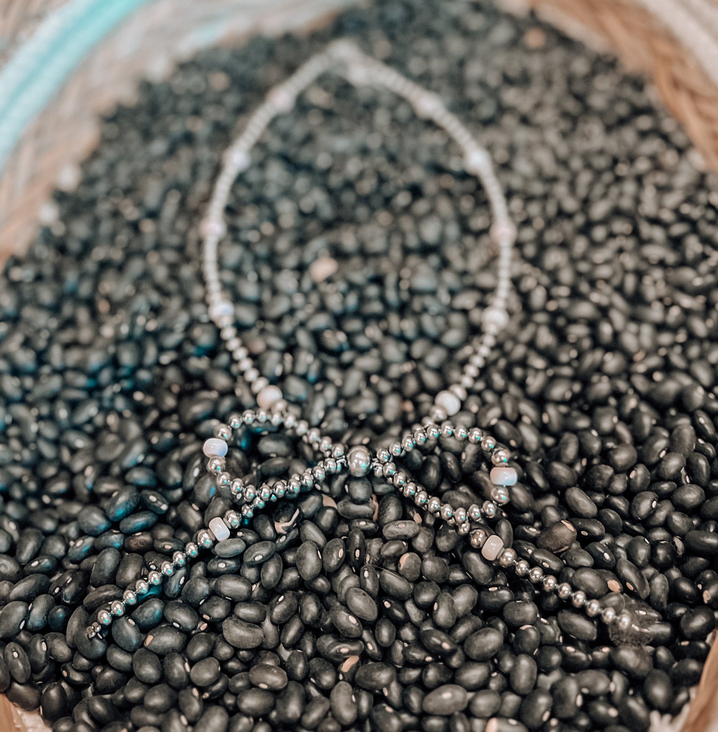 15” Graduated Sterling Silver Pearls &  Pink Conch Bow Necklace