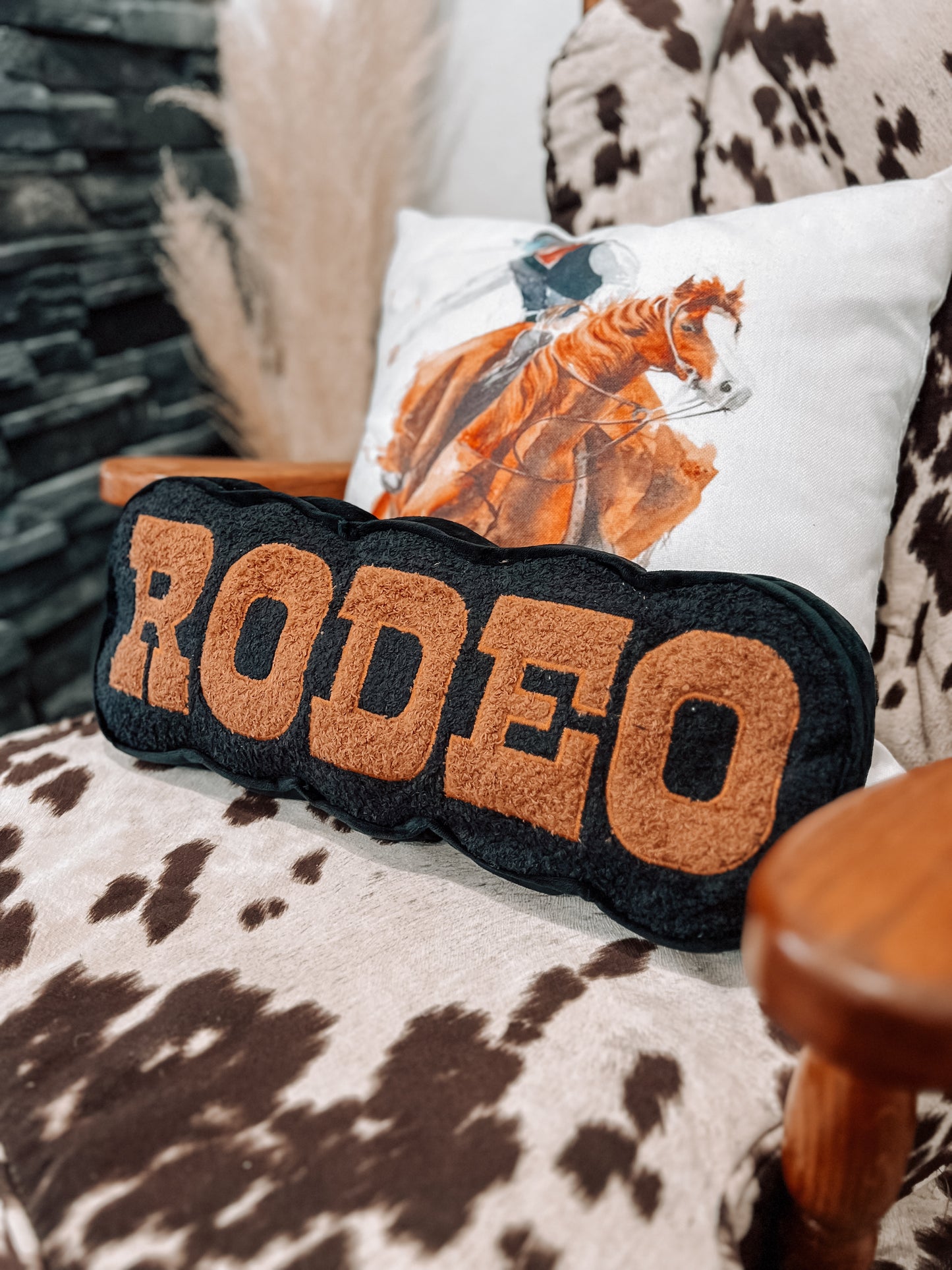 Rodeo Ready Pillow *Saddle